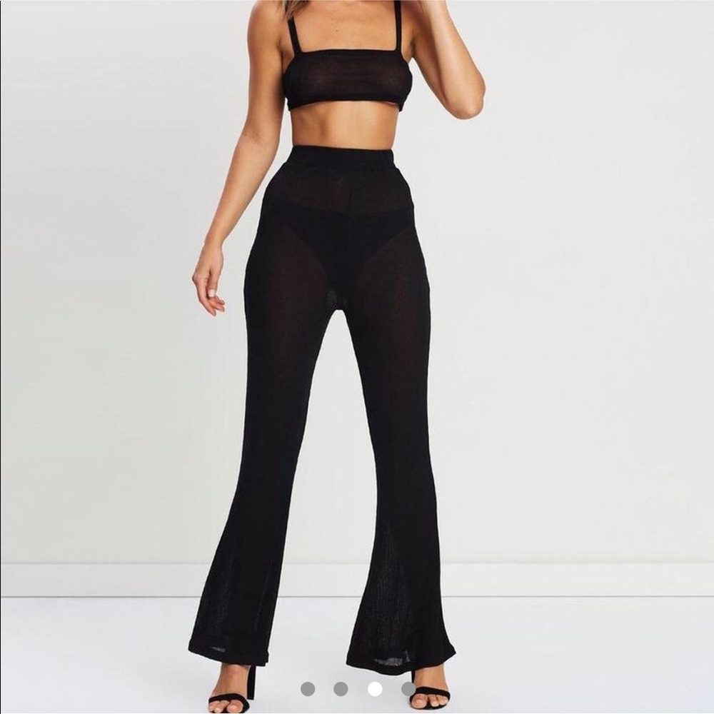 Lioness La Ballare set in black